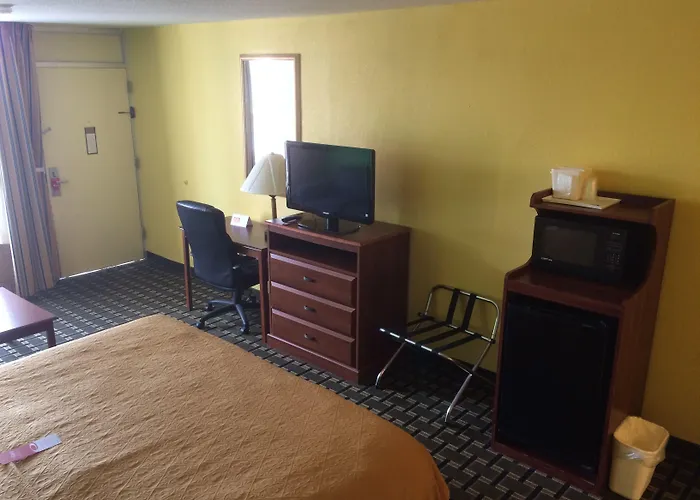 Econo Lodge Douglas