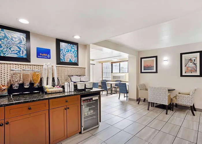 Best Western Atlantic City Beach Block