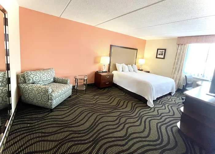 Fairbridge Hotel Cleveland East