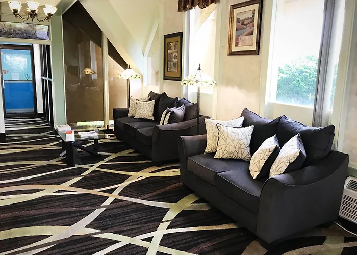 Quality Inn & Suites Council Bluffs - Omaha East