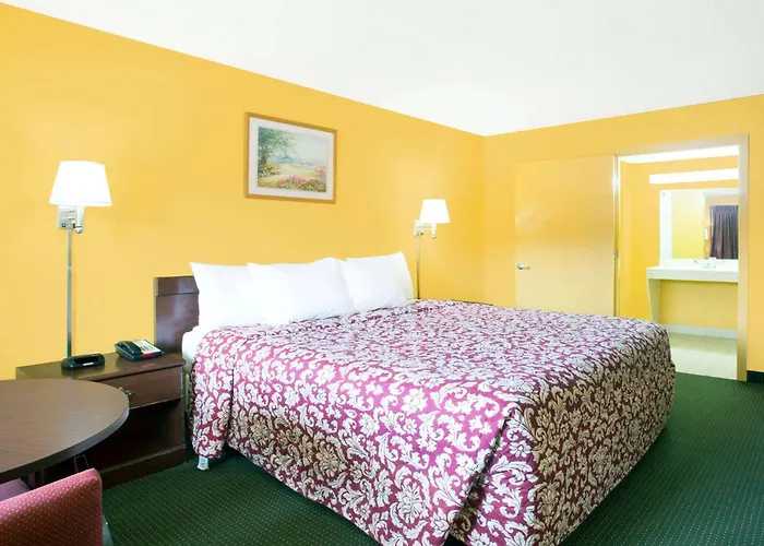 Days Inn By Wyndham Camilla