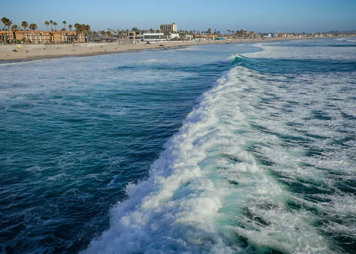 Pb Surf Beachside Inn