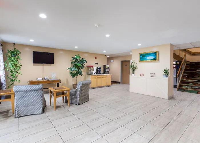 Econo Lodge Painted Post - Corning