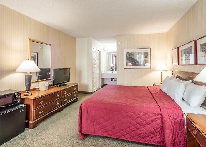 University Place Hotel And Conference Center
