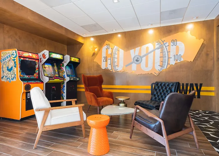 Rambler Hotel