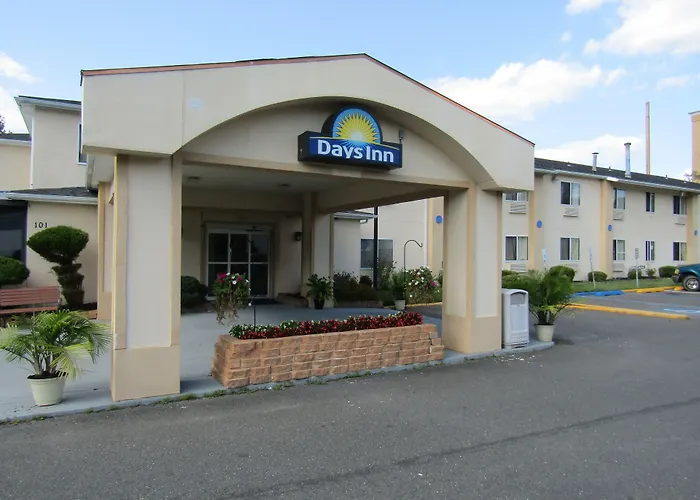 Days Inn By Wyndham Runnemede Philadelphia Area