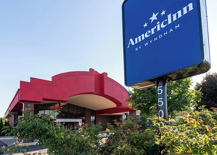 Americinn By Wyndham Grand Rapids Airport North