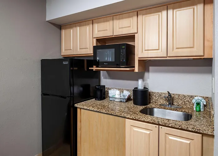 Best Western New Smyrna Beach Hotel & Suites