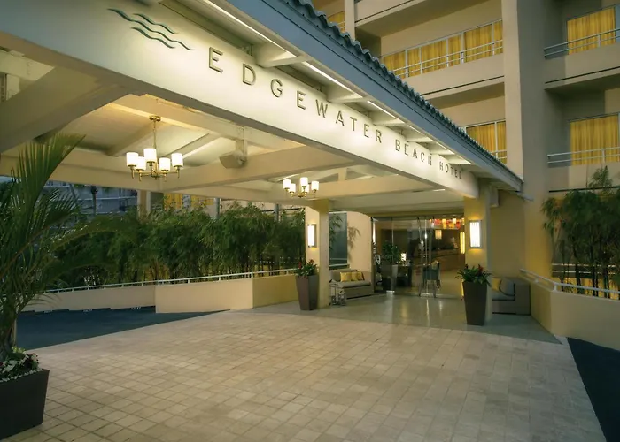 Edgewater Beach Hotel