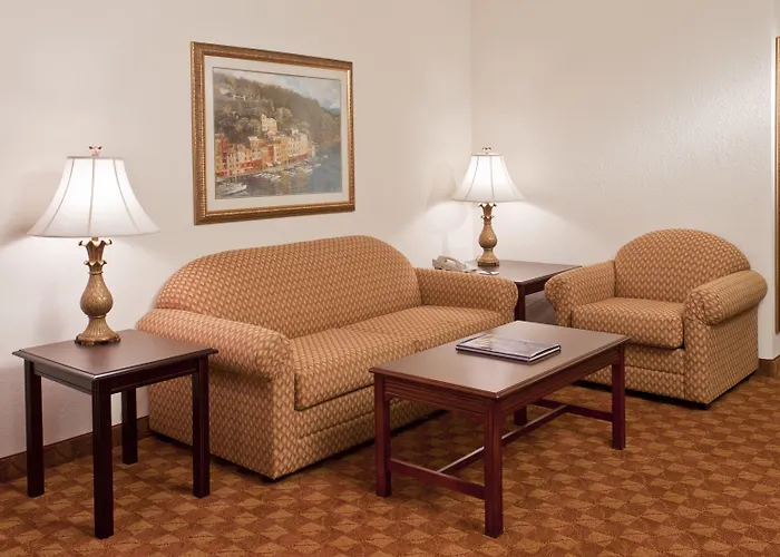 Ann Arbor Regent Hotel And Suites