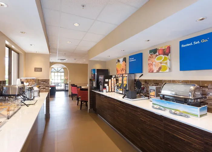 Baymont By Wyndham Bonita Springs