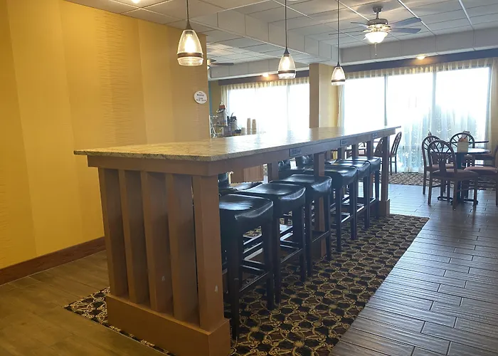 Baymont By Wyndham Fayetteville
