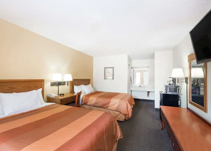 Days Inn By Wyndham Fort Payne