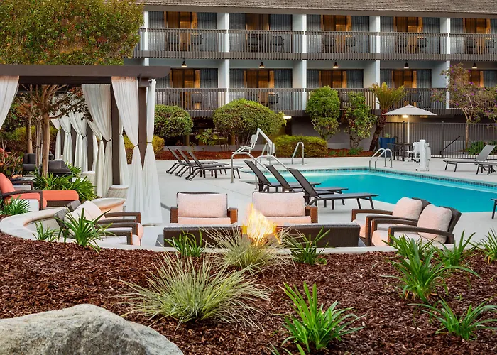 Hilton Garden Inn Monterey