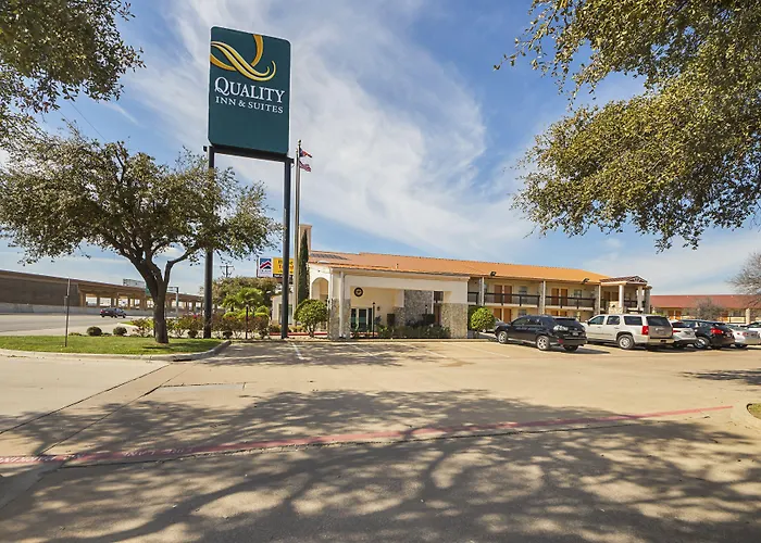 Best Western N.E. Mall Inn & Suites
