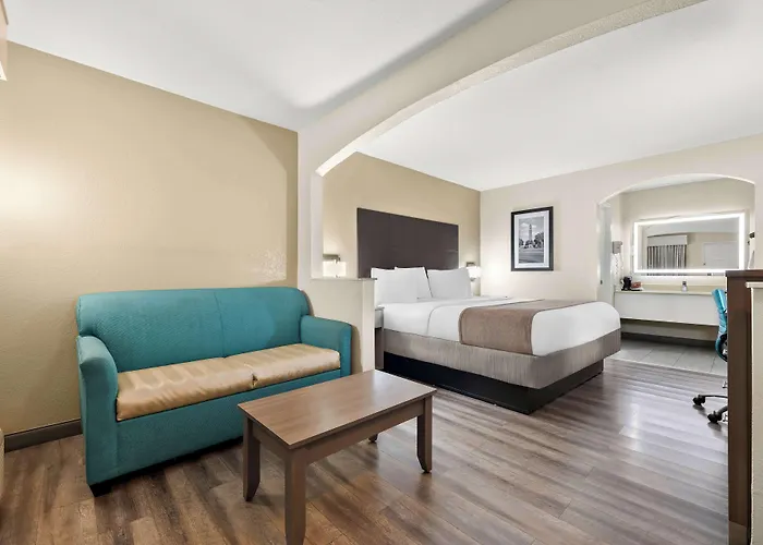 Best Western Catalina Inn