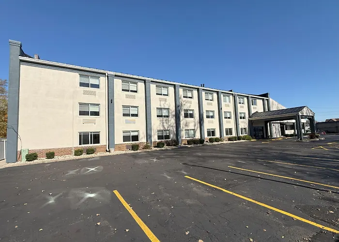 Americinn By Wyndham Woodstock Il