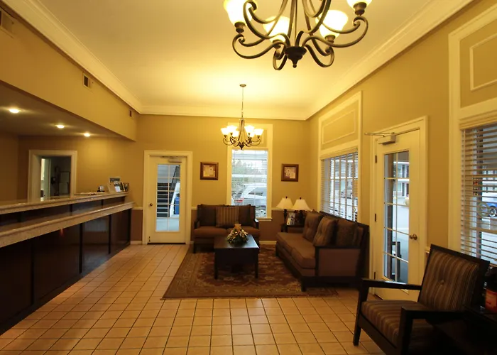 Best Western Lakewood- Historic Landmark