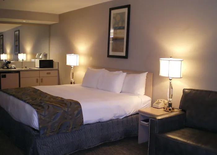 Shilo Inn Suites Hotel - Nampa Suites