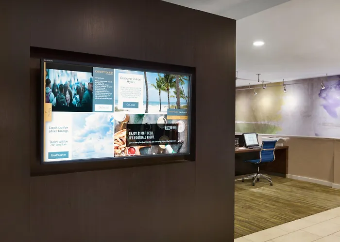 Courtyard By Marriott Fort Myers Cape Coral