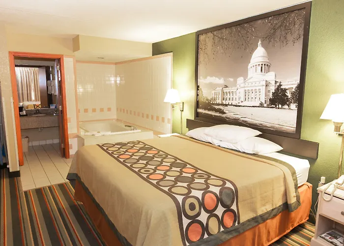 Super 8 By Wyndham Jacksonville Ar