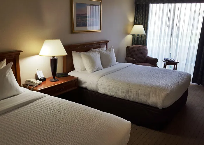 Holiday Inn Ontario By Ihg