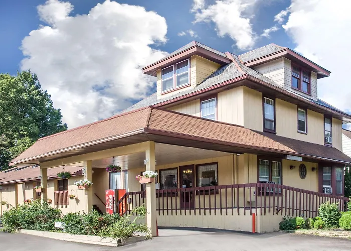 Knights Inn Endwell