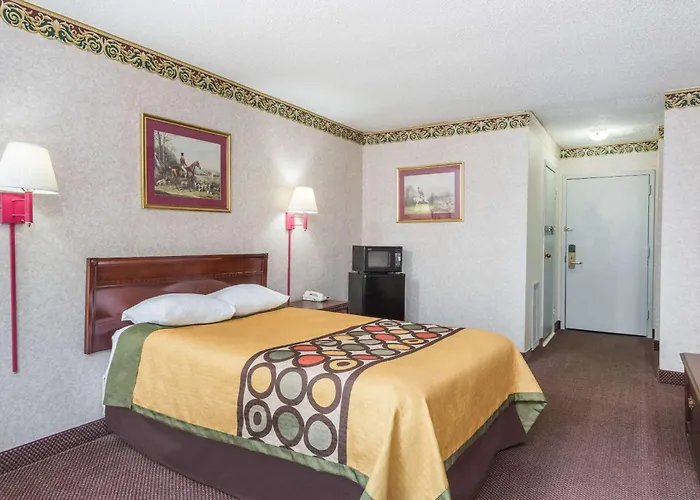 Super 8 By Wyndham Hancock Md