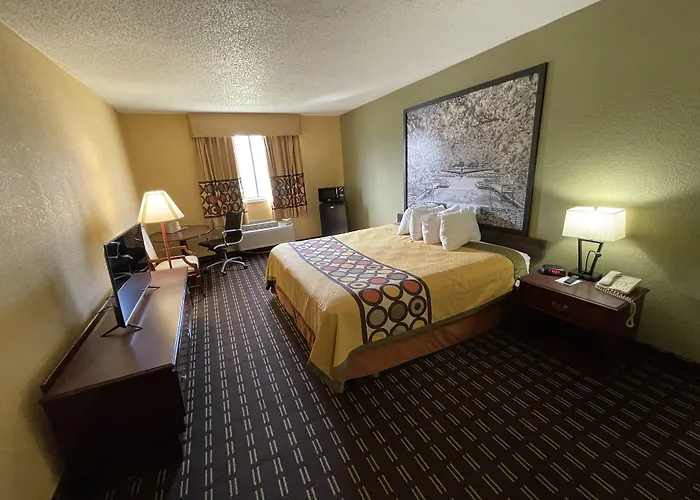 Super 8 By Wyndham Hancock Md
