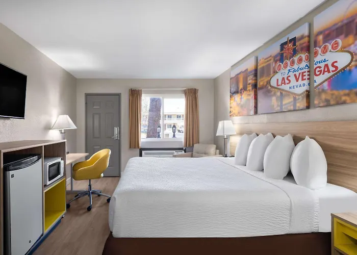 Days Inn By Wyndham Las Vegas Airport Near The Strip