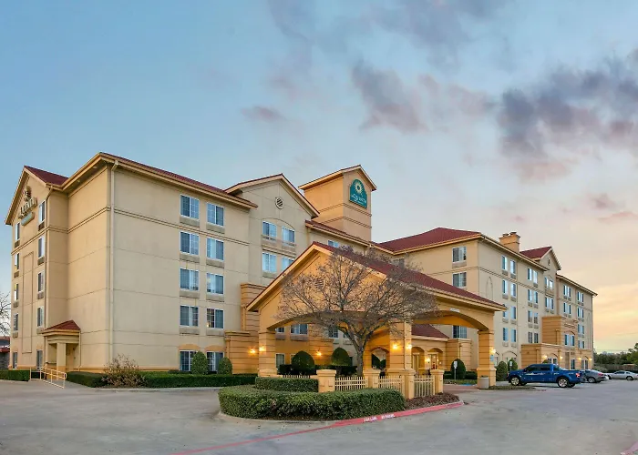 La Quinta By Wyndham Dfw Airport South / Irving
