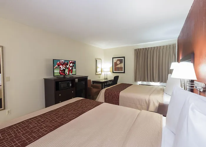 Red Roof Inn & Suites Cincinnati North-Mason