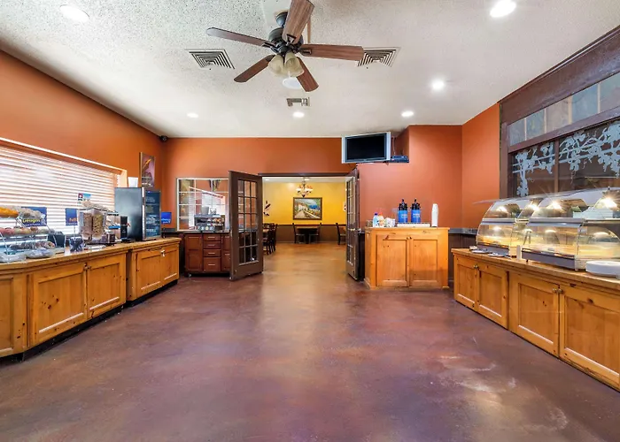 Best Western Sunday House Inn