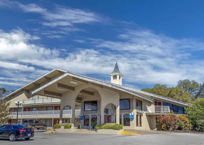 Best Western Sunday House Inn