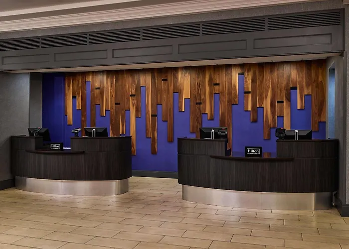 Hilton Kansas City Country Club Plaza