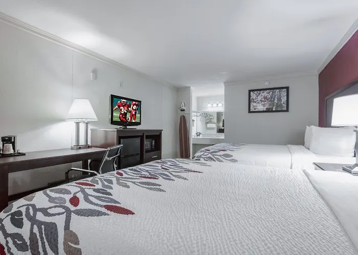Days Inn By Wyndham Forrest City I 40