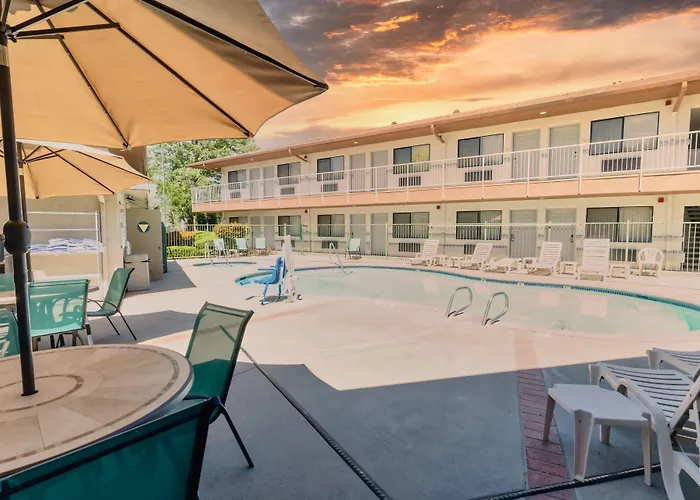 Comfort Inn Yosemite Area