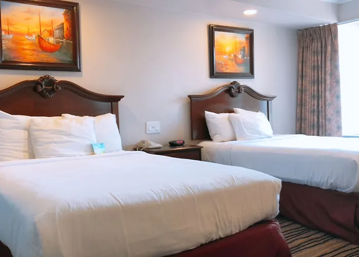 Days Inn By Wyndham Eureka Ca