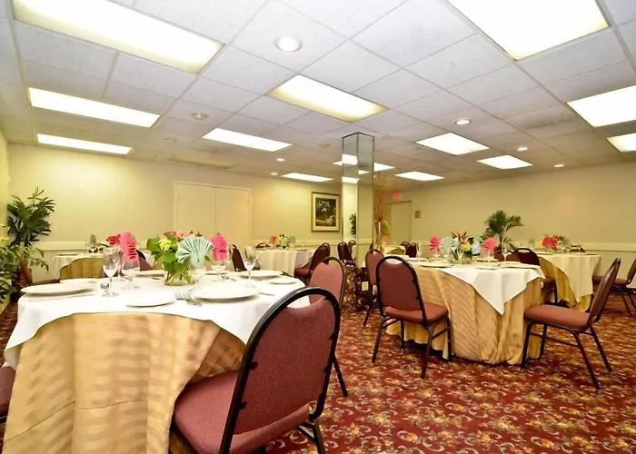 Best Western Plus Morristown Inn-Florham Park