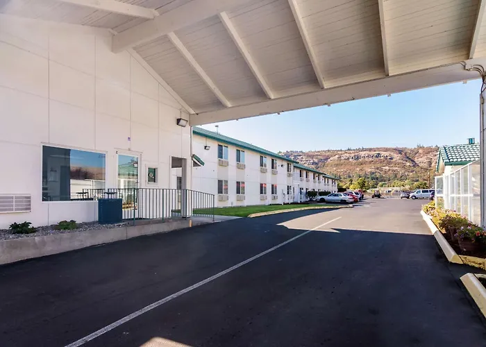 Motel 6-The Dalles, Or