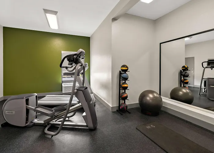 Spark By Hilton Tifton