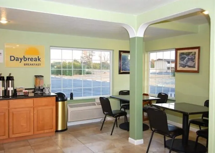 Days Inn By Wyndham Oroville