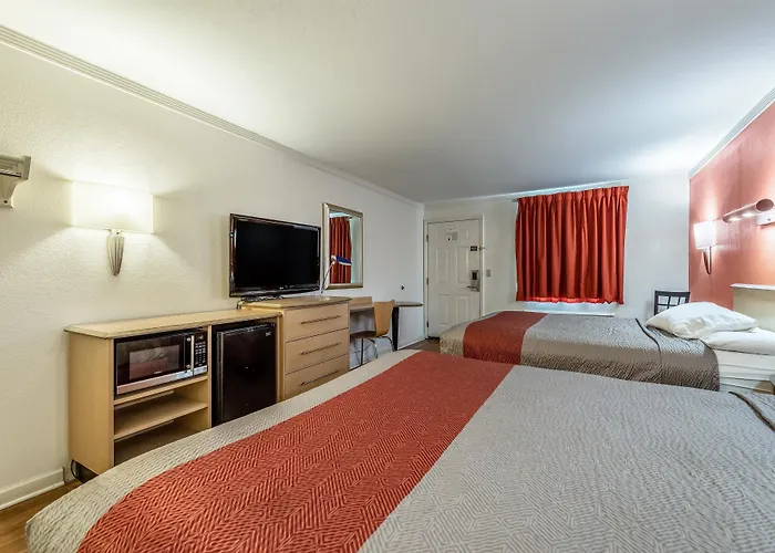 Motel 6-Gatlinburg, Tn - Smoky Mountains