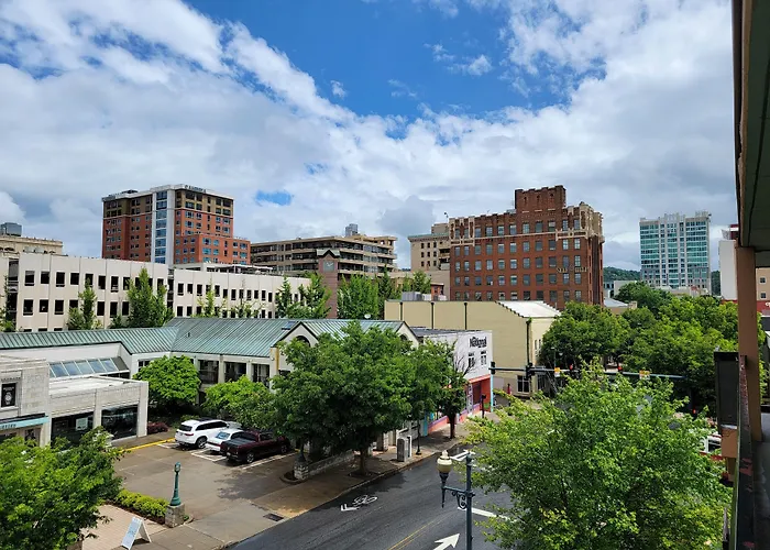Downtown Inn