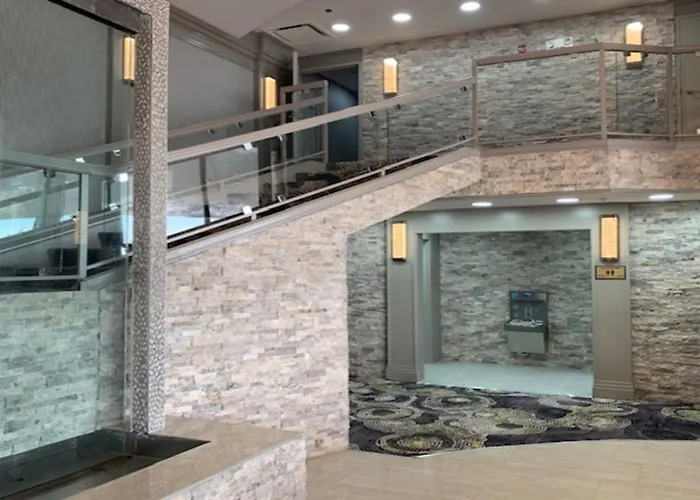 Holiday Inn Chicago North Shore By Ihg