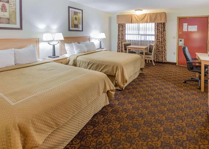 Days Inn By Wyndham Black Bear