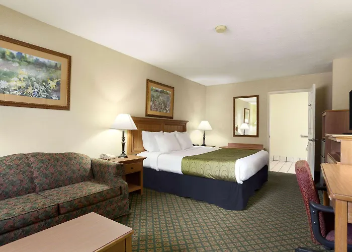 Days Inn & Suites By Wyndham Stuttgart