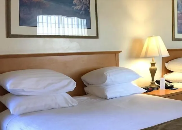 Trailside Inn