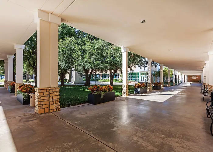 Hilton Waco