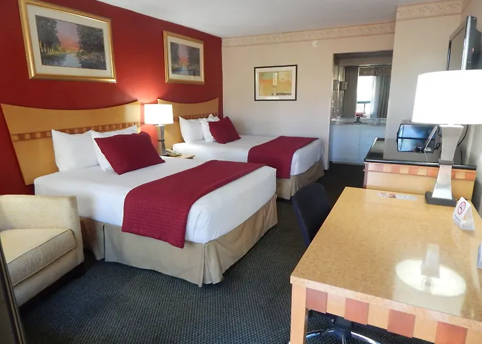 Ramada By Wyndham & Suites Warner Robins